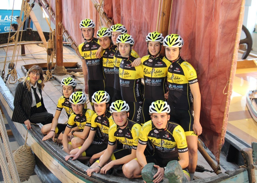 Alice Bike MyGlass, passione per il ciclismo  e amore per i giovani, nel nome di Marco Pantani