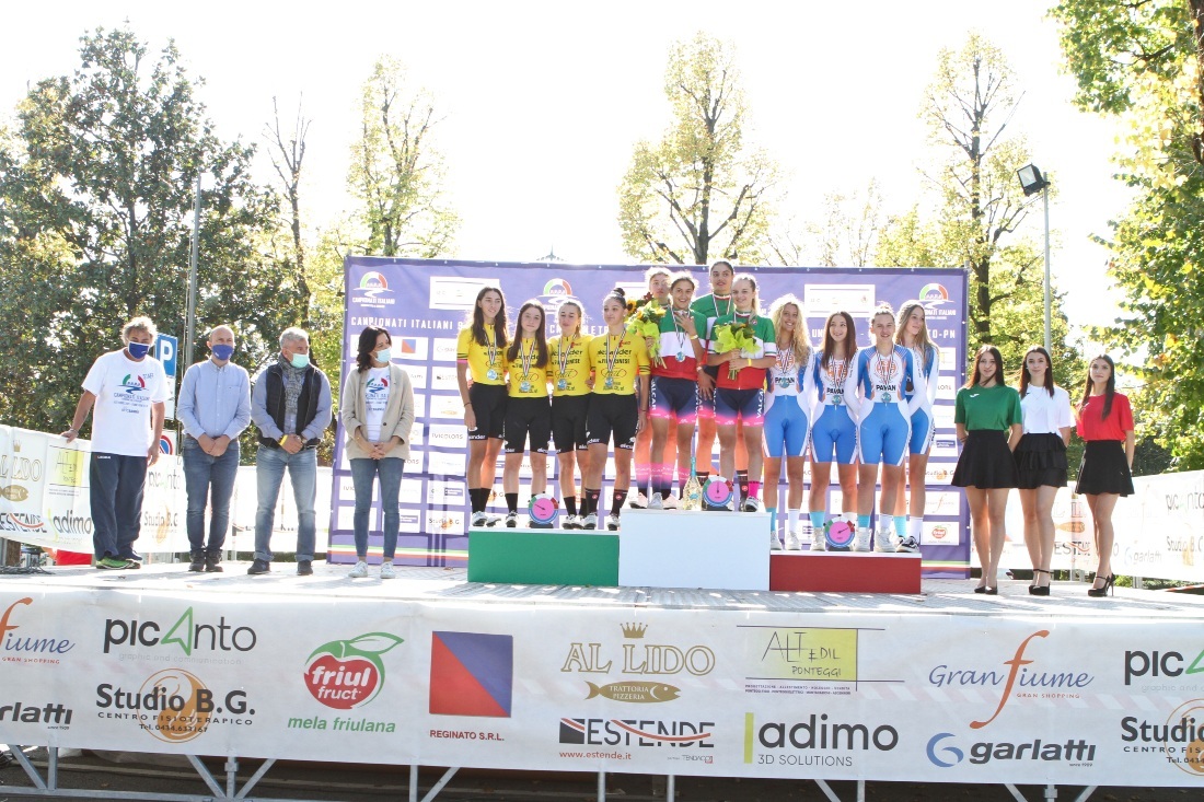 La Valcar-Travel & Service vince il Campionato Italiano Cronometro a Squadre delle Donne Allieve 